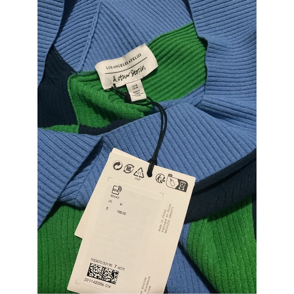 & OTHER STORIES ~ Fitted V-Neck Knitted
Dress (NWT) - Picture 5 of 7